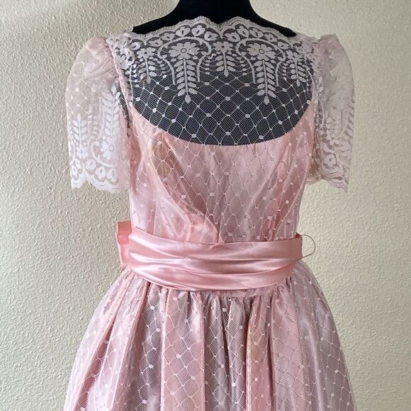 Vintage ILGWU JCPenney Made In USA Lace Formal Dress Size 11/12 - Picture 5 of 15